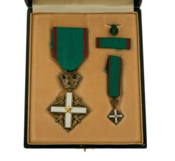 Croce di Cavaliere della Repubblica Italiana in argento 800