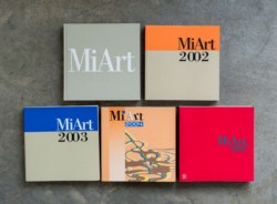 Lotto di cinque cataloghi realizzati in occasione della fiera d'arte MiArt