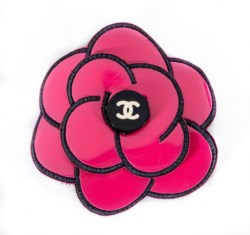 Camelia pin