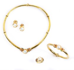 14kt yellow gold parure