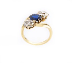 18kt yellow gold and sapphire ring