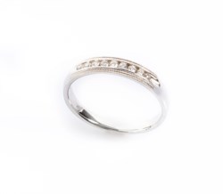 14kt white gold wedding ring