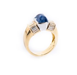 Two-tone 18kt gold and sapphire ring