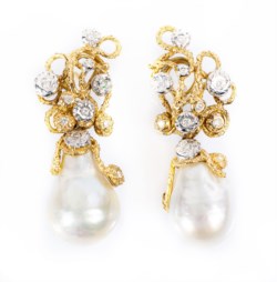 18kt two tone gold, diamond and pearl dangle earrings